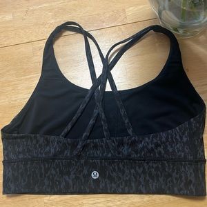 Lulu lemon sports bra